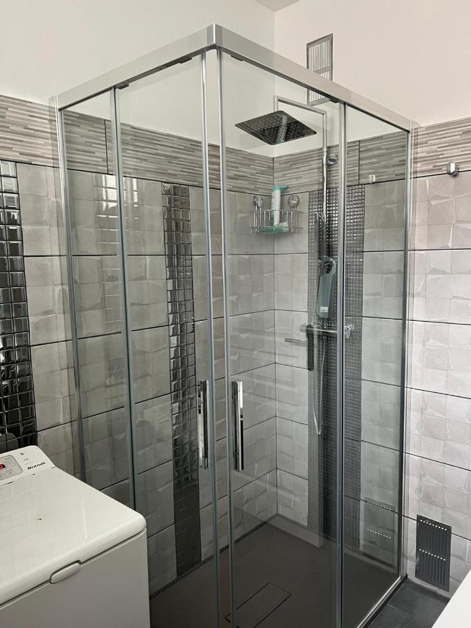 Gorgeous 2 Bedrooms Holiday Apartement 尼斯 外观 照片